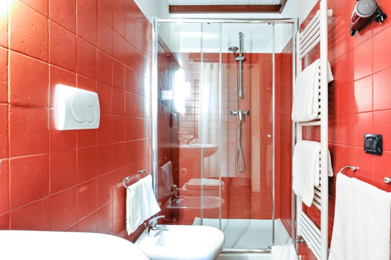 Castriota 19 - Jacuzzi Apartment Sit Lecce Buitenkant foto