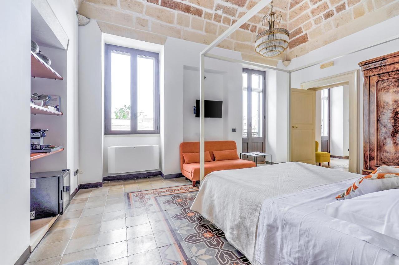 Castriota 19 - Jacuzzi Apartment Sit Lecce Buitenkant foto