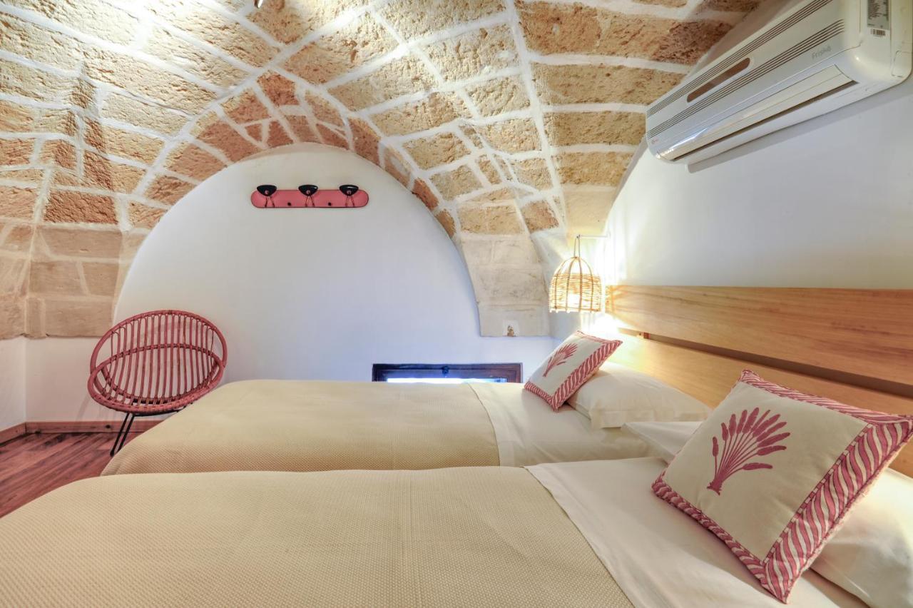 Castriota 19 - Jacuzzi Apartment Sit Lecce Buitenkant foto